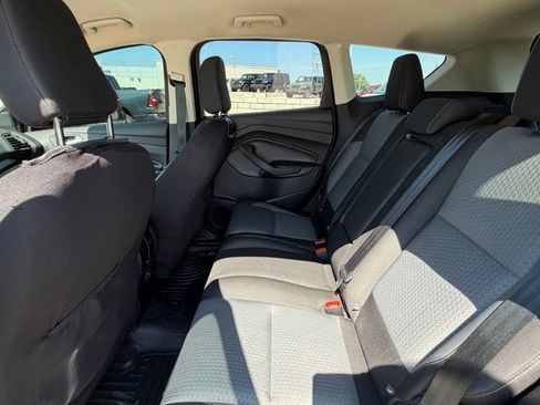 Used 2019 Ford Escape SE FWD image 12