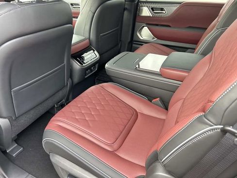 New 2026 INFINITI QX80 Autograph image 20