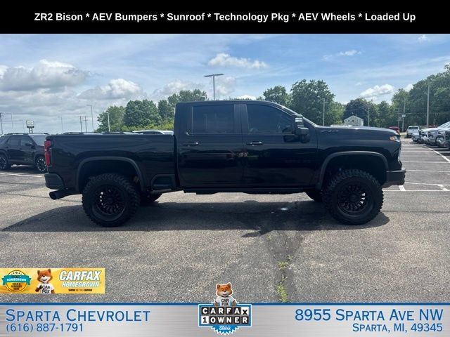 Used 2025 Chevrolet Silverado 2500 ZR2 w/ ZR2 Bison Edition AWD/4WD image 2