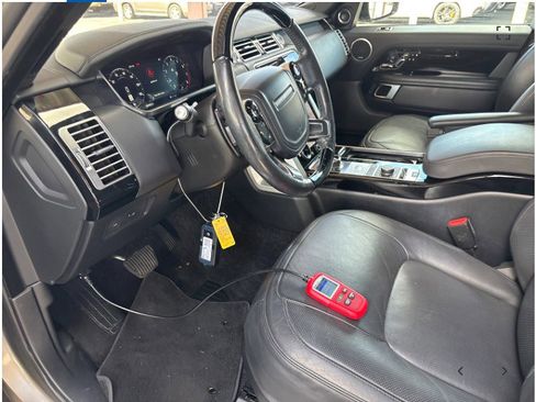 Used 2018 Land Rover Range Rover HSE AWD/4WD image 8