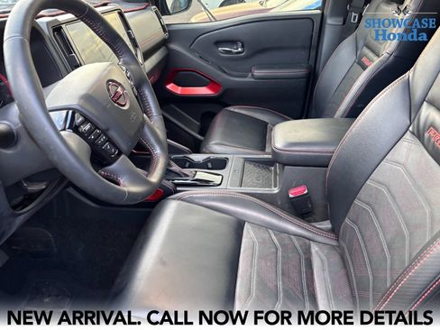 Used 2025 Nissan Frontier PRO-4X w/ Pro Premium Package AWD/4WD image 9