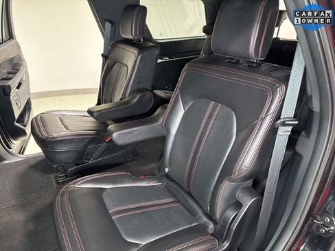 Used 2021 Ford Expedition Limited image 27
