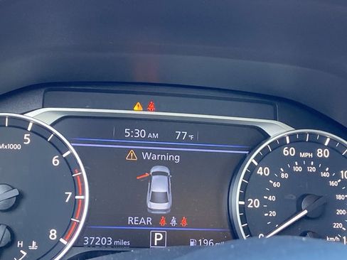 Used 2025 Nissan Altima 2.5 SV FWD image 25
