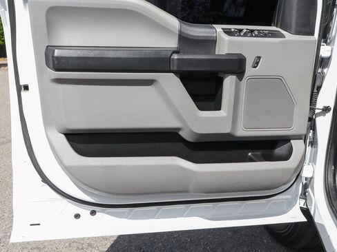 Used 2022 Ford F350 XL w/ Power Equipment Group image 13