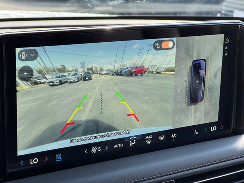 New 2026 Lincoln Aviator AWD image 21