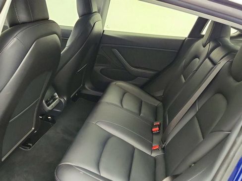 Used 2018 Tesla Model 3 Long Range image 24