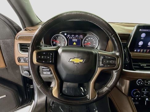 Used 2021 Chevrolet Tahoe High Country w/ Premium Package RWD image 13