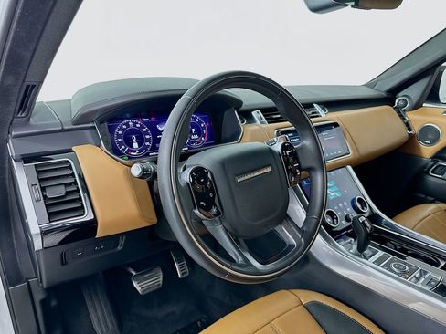 Used 2020 Land Rover Range Rover Sport HSE Dynamic image 9