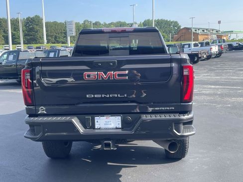Used 2025 GMC Sierra 2500 Denali w/ Denali Reserve Package AWD/4WD image 6