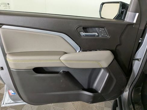 New 2026 Chevrolet Colorado ZR2 AWD/4WD image 16