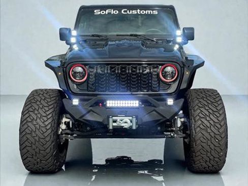 Used 2025 Jeep Wrangler Unlimited Sport image 8