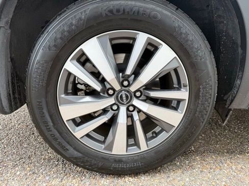 Certified 2024 Nissan Pathfinder SL AWD/4WD image 33
