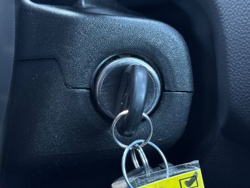 Used 2021 Chevrolet Colorado LT w/ Safety Package image 25