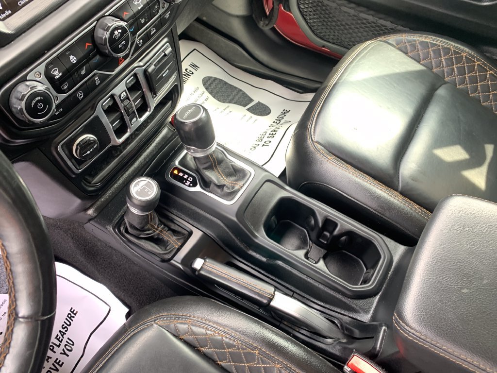 Used 2021 Jeep Gladiator Overland AWD/4WD image 24