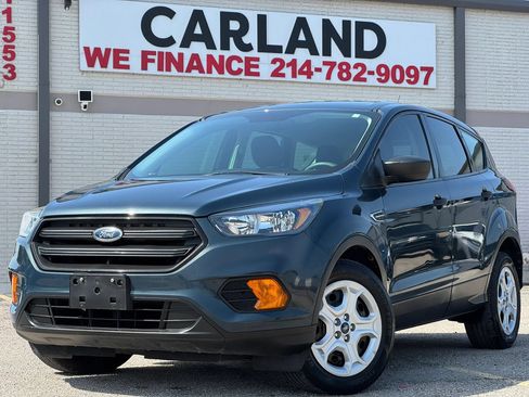 Used 2019 Ford Escape S FWD image 1