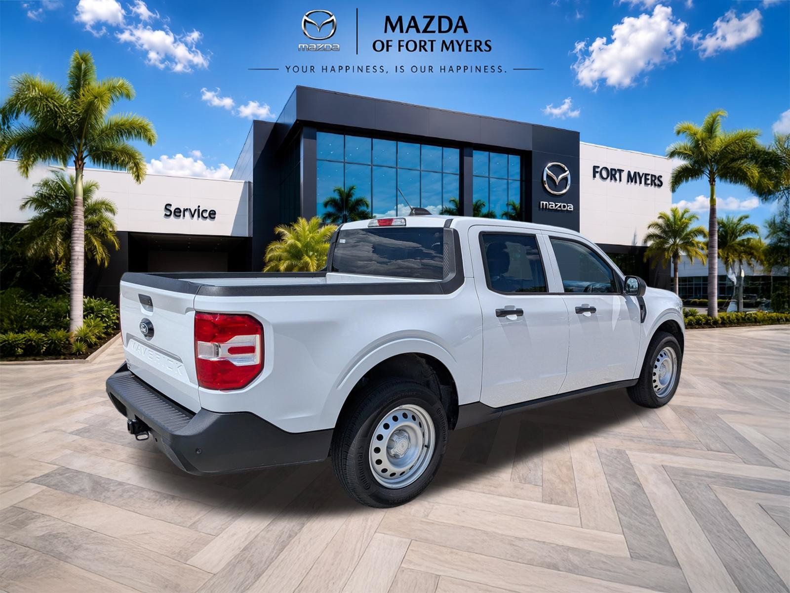 Used 2025 Ford Maverick XL w/ Equipment Group 102A AWD/4WD image 4