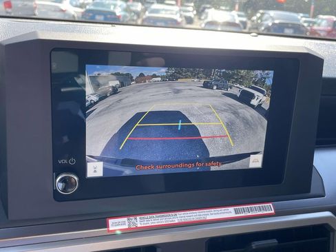 Used 2024 Toyota Tacoma SR5 image 18