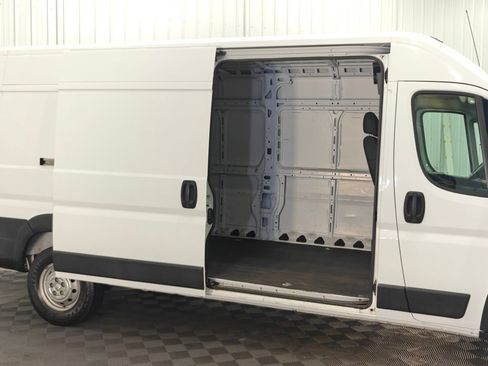 Used 2021 RAM ProMaster 2500 FWD image 17