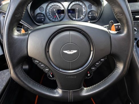 Used 2018 Aston Martin Vanquish S RWD image 31