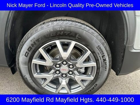 Used 2023 GMC Acadia SLT image 27