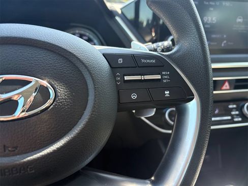 Used 2023 Hyundai Sonata Blue FWD image 21