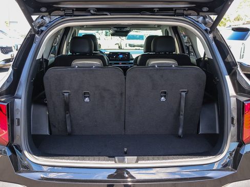 Certified 2025 Kia Sorento SX FWD image 25
