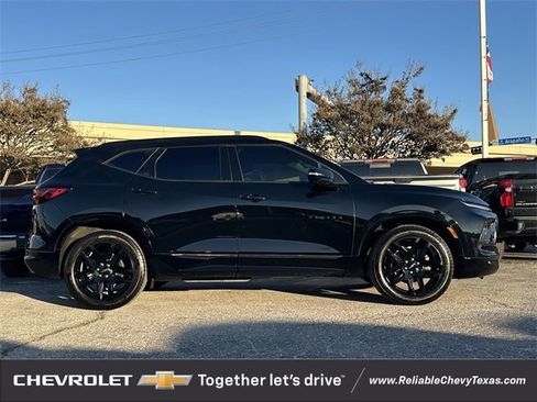 Certified 2024 Chevrolet Blazer RS w/ Driver Confidence II Package image 3