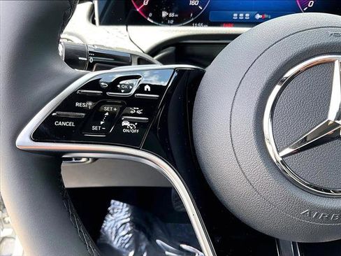 New 2026 Mercedes-Benz E 350 4MATIC Sedan image 20