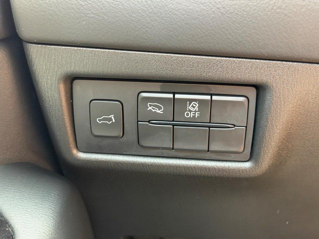 Used 2025 MAZDA CX-5 AWD 2.5 S w/ Preferred Package image 16