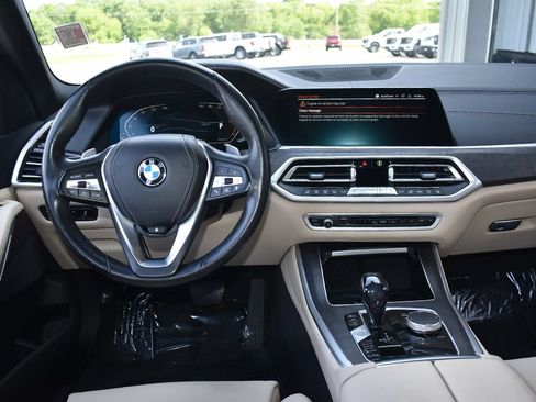 Used 2021 BMW X5 xDrive40i w/ Convenience Package AWD/4WD image 17