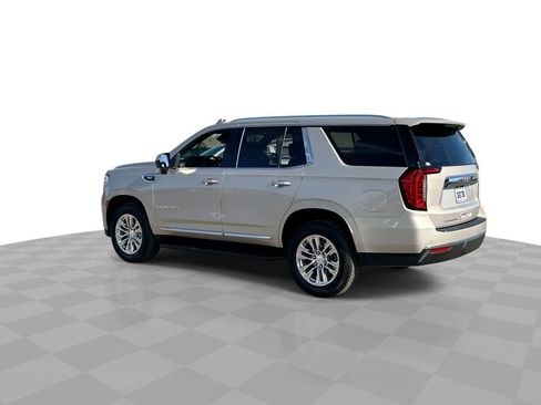 Used 2023 GMC Yukon SLT image 6