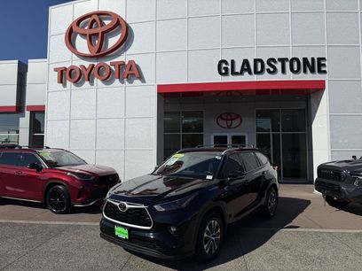 Used 2022 Toyota Highlander XLE