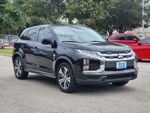 Used 2021 Mitsubishi Outlander Sport FWD image 3