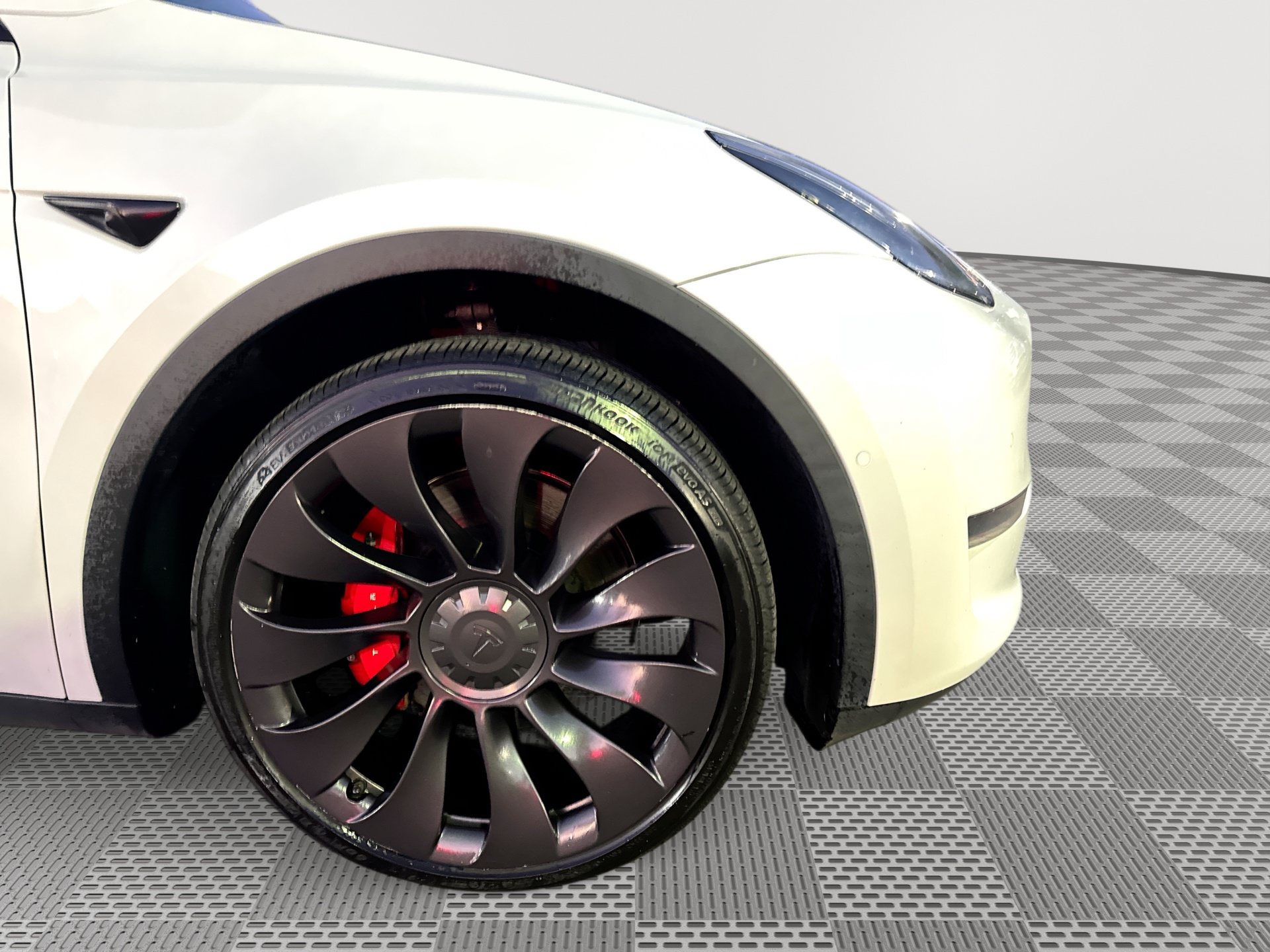 Used 2020 Tesla Model Y Performance AWD/4WD image 31