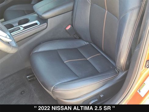 Used 2022 Nissan Altima 2.5 SR image 16
