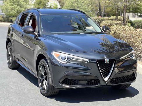 Used 2021 Alfa Romeo Stelvio Sprint w/ Nero Edizione RWD image 54