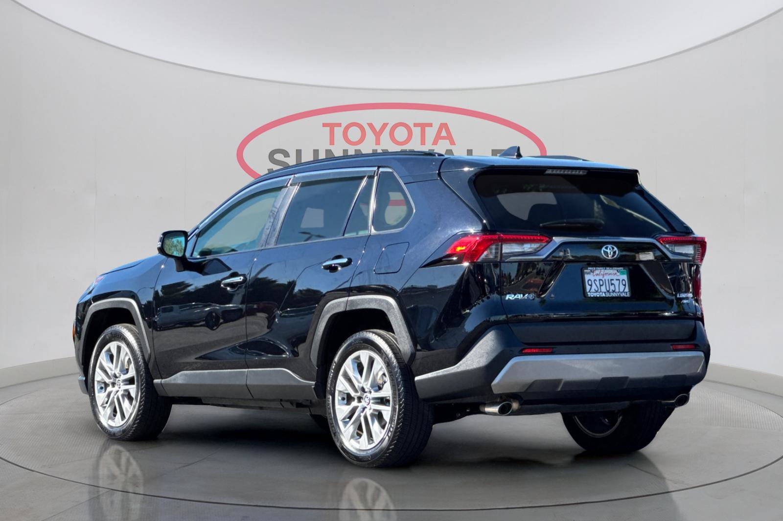 Certified 2025 Toyota RAV4 Limited w/ Advanced Technology Package AWD/4WD image 8
