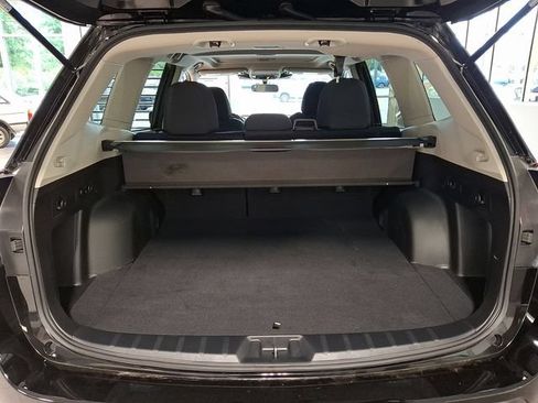 Certified 2024 Subaru Forester Premium AWD/4WD image 27