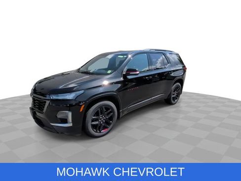 Used 2023 Chevrolet Traverse Premier w/ Redline Edition AWD/4WD image 4