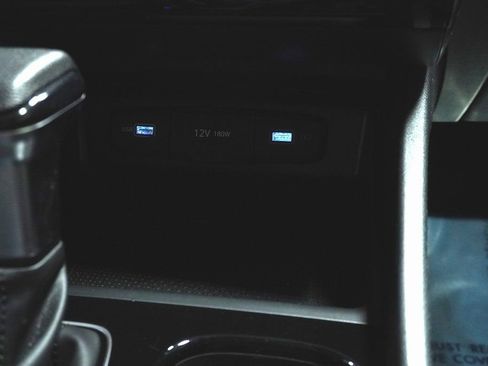 Used 2023 Hyundai Santa Cruz SE image 19