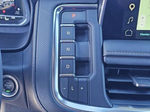 Used 2023 GMC Yukon XL AT4 w/ AT4 Premium Plus Package AWD/4WD image 27