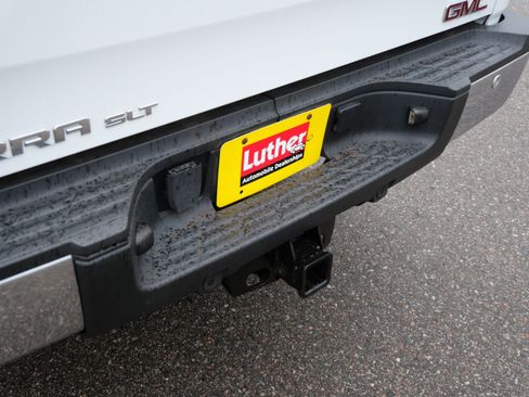 Used 2014 GMC Sierra 2500 SLT w/ SLT Convenience Package AWD/4WD image 19