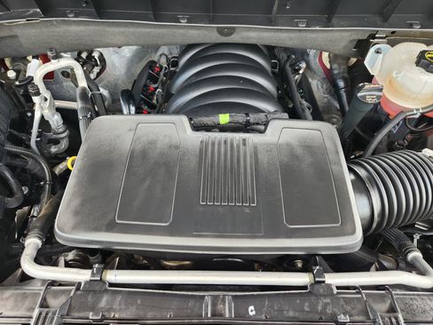 Used 2024 Chevrolet Silverado 1500 LTZ w/ LPO, Dark Essentials Package RWD image 32