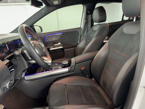 Certified 2022 Mercedes-Benz GLA 250 image 5