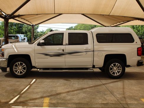 Used 2018 Chevrolet Silverado 1500 LT w/ All Star Edition image 6