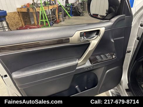 Used 2016 Lexus GX 460 image 96