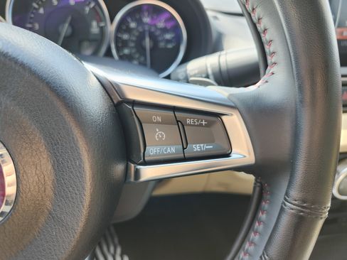 Used 2019 MAZDA MX-5 Miata RF Grand Touring RWD image 38