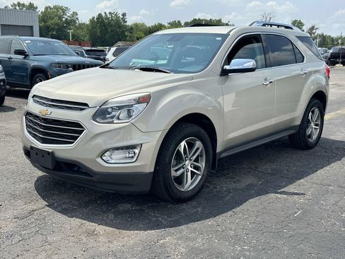 Used 2016 Chevrolet Equinox LTZ w/ Enhanced Convenience Package FWD image 7