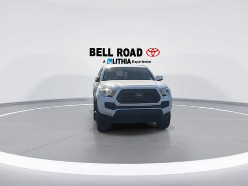 Used 2022 Toyota Tacoma SR image 4
