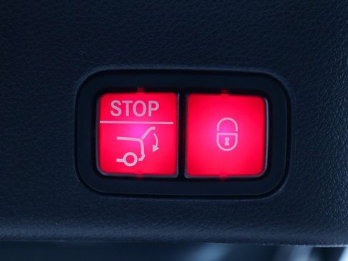 Used 2018 Mercedes-Benz GLE 350 image 33